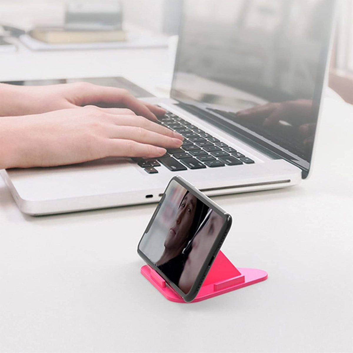 Three Sided Triangle Anti Slip Mobile Holder