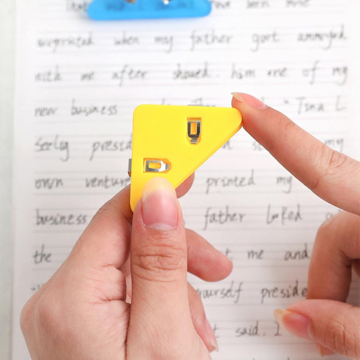 Corner Paper Clip