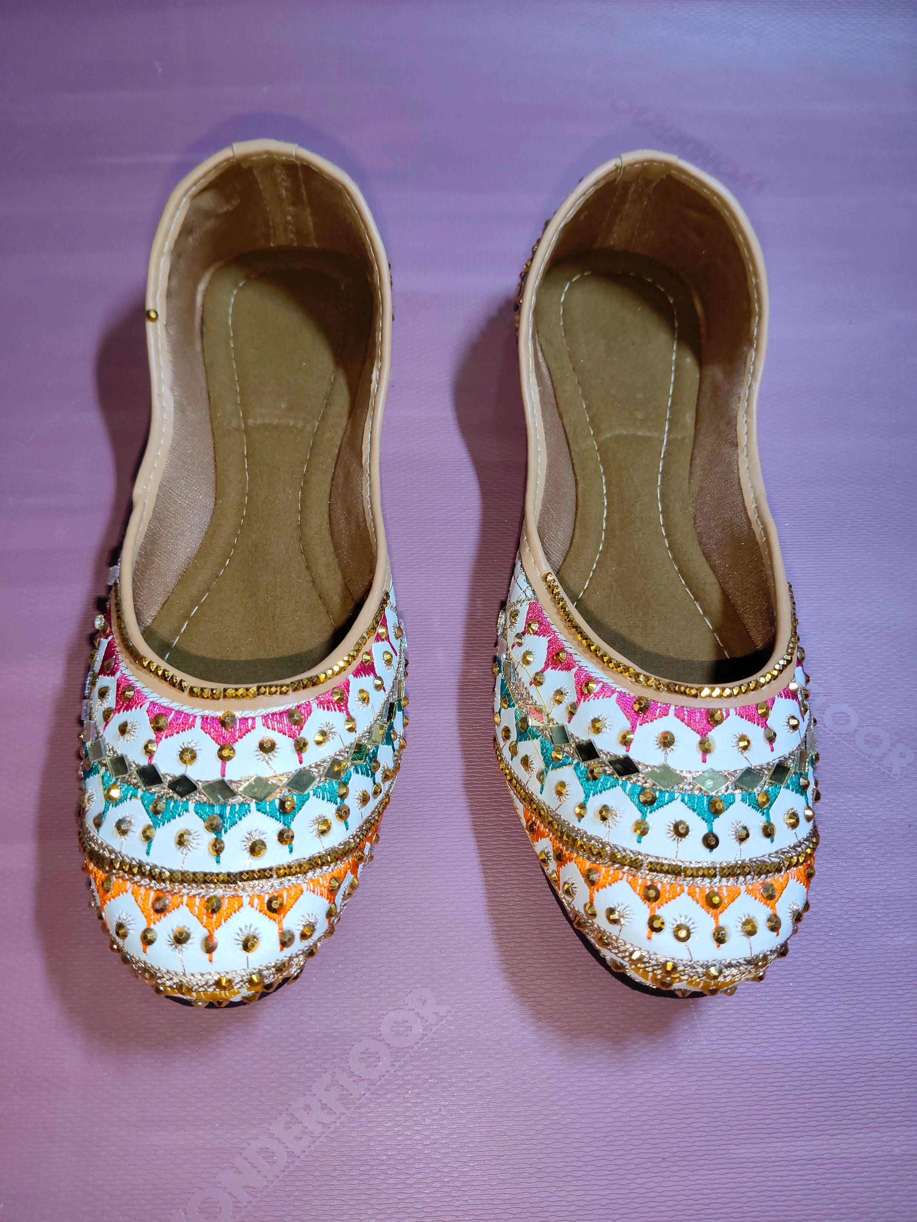 Handmade Multicolor Embroidered Juttis - Traditional Ethnic Punjabi Footwear for Women